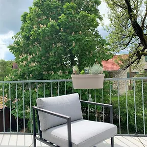 Fe Wo Brunnen - 120 Qm - Ruhige Lage - Viel Natur- Komfortabel - Grosser Balkon Und Garten - 3d Rundgang Verfuegbar Appartement Memmingen