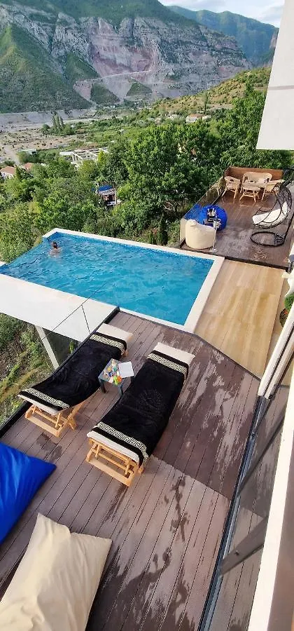 Koman Paradise By Romina Shkodër Casa vacanze