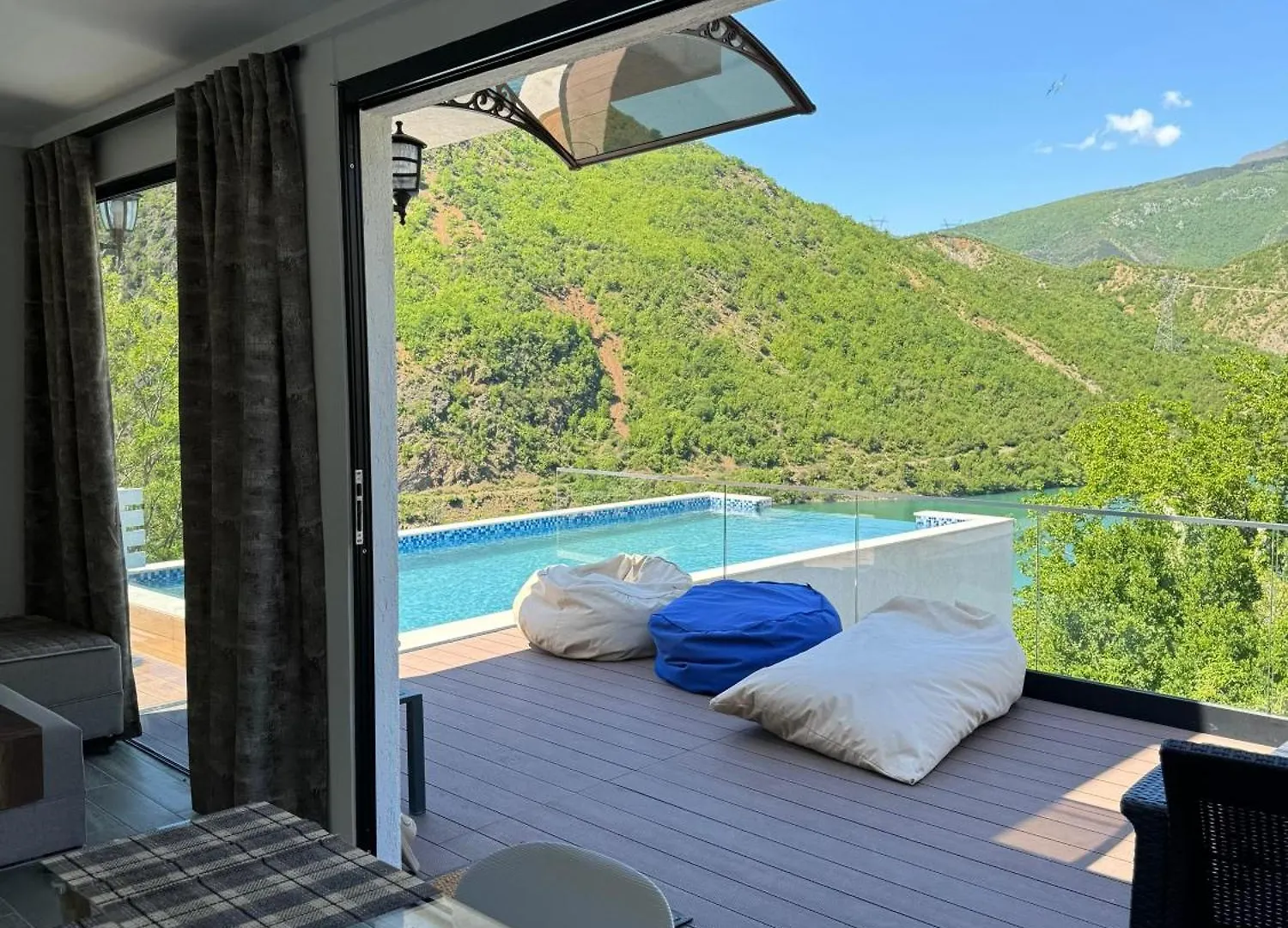 Koman Paradise By Romina Shkodër Albania
