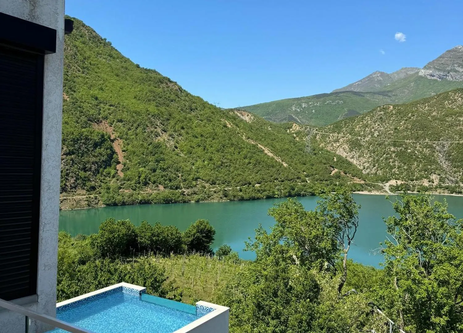Koman Paradise By Romina Shkodër Casa vacanze